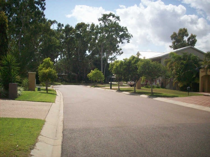 15 Moreton Ash Drive, Douglas QLD 4814