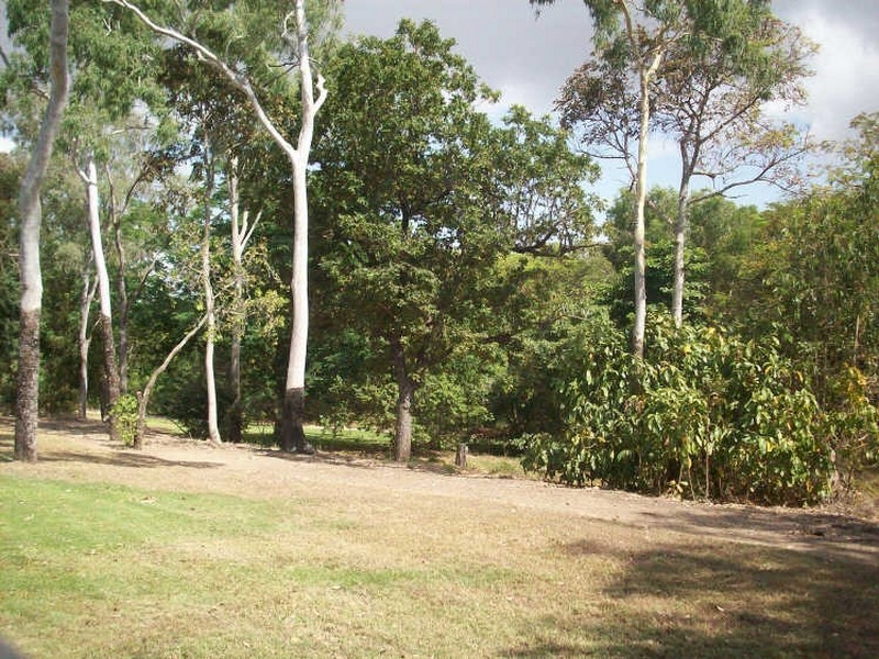 15 Moreton Ash Drive, Douglas QLD 4814