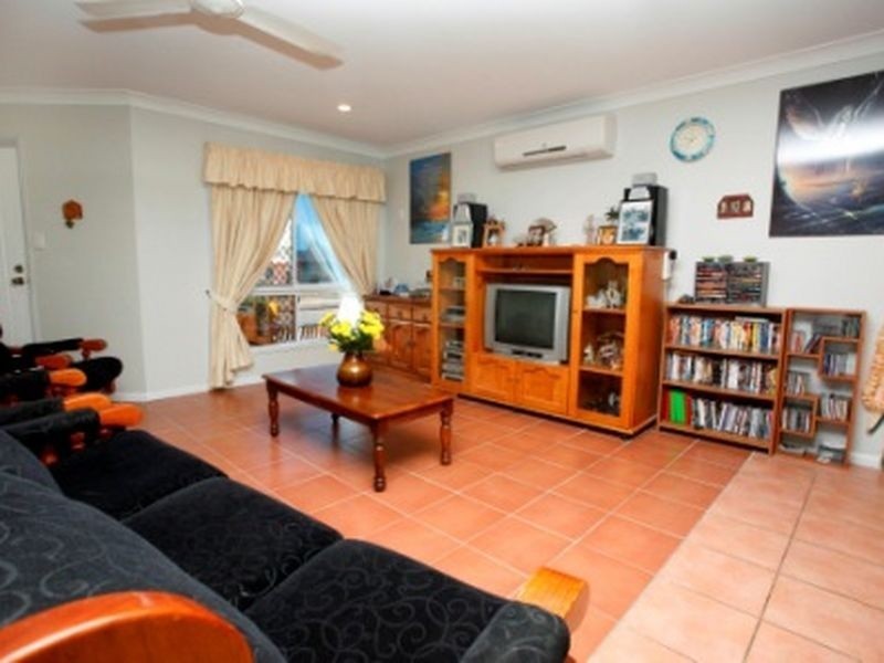 31 Gloucester Crescent, Wulguru QLD 4811