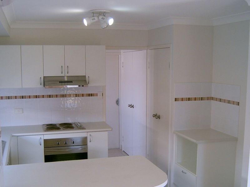 9 Daintree Drive, Bushland Beach QLD 4818