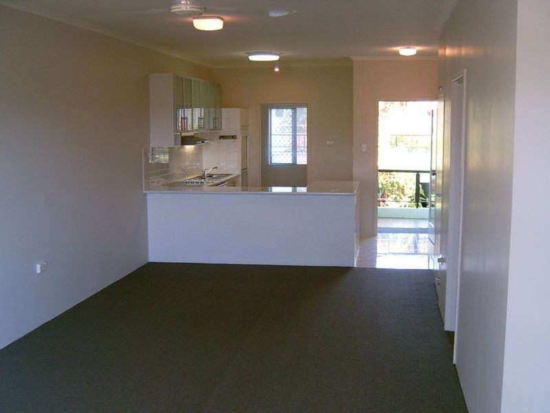 18/15 Hale Street, North Ward QLD 4810