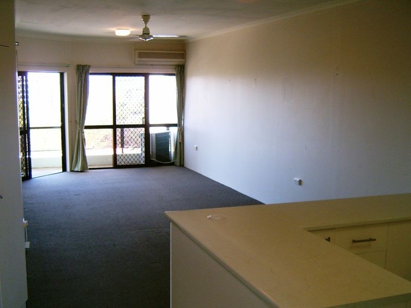 18/15 Hale Street, North Ward QLD 4810