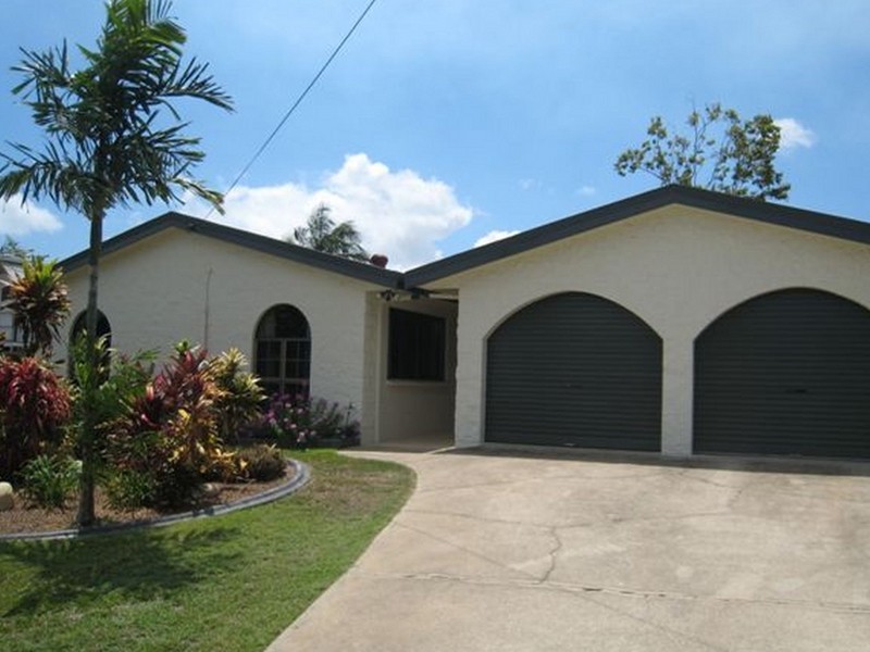 4 High Vista Drive, Mount Louisa QLD 4814