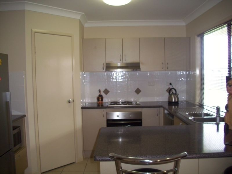 42 Gatwick Street, Burdell QLD 4818