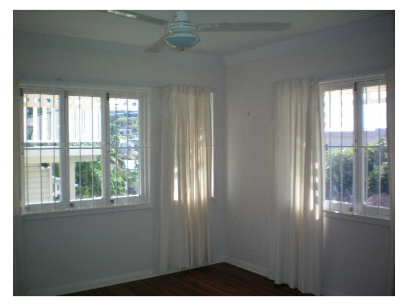 2/30 Cleveland Terrace, Townsville QLD 4810