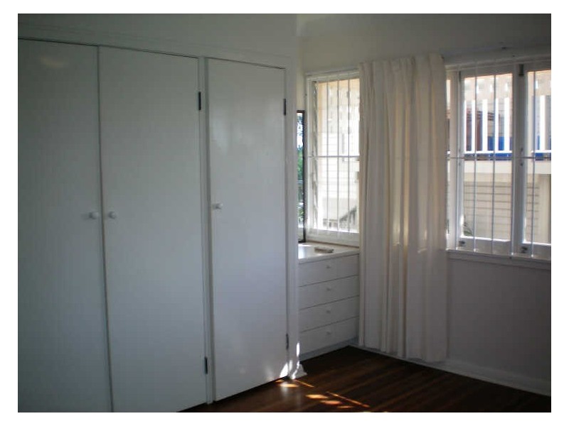 2/30 Cleveland Terrace, Townsville QLD 4810