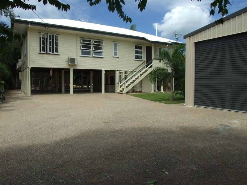 131 Corner Of Bundock & Price St, Belgian Gardens QLD 4810