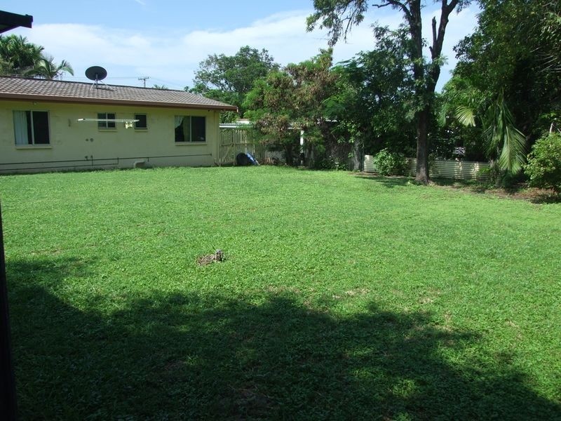 67 Mount Louisa Drive, Mount Louisa QLD 4814