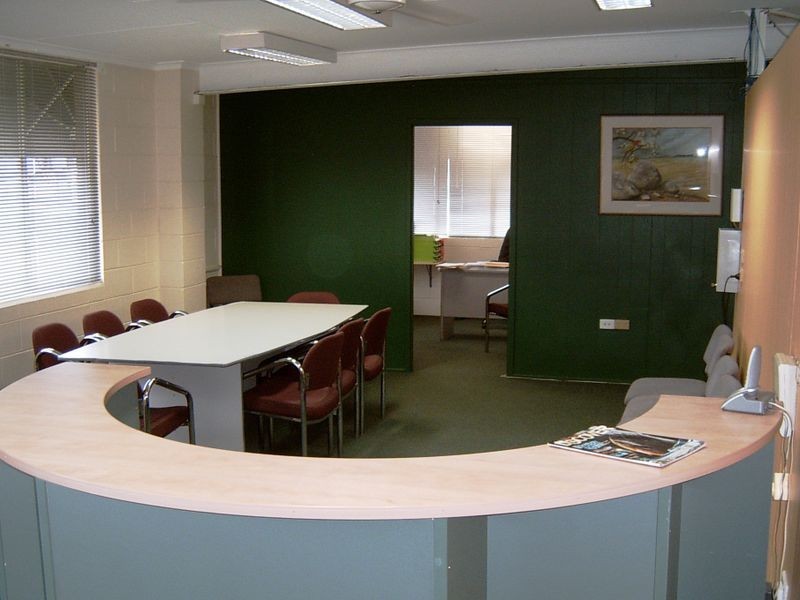 18 – 20 Yeatman Street, Hyde Park QLD 4812