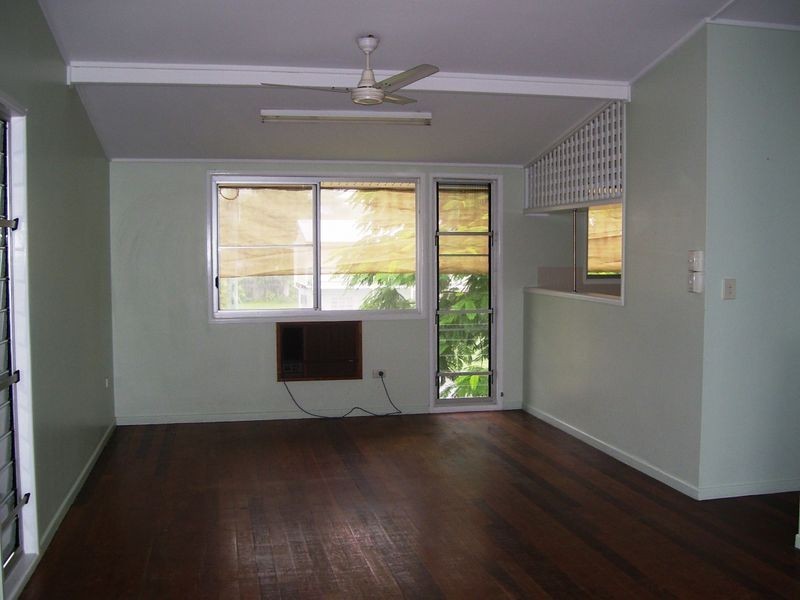 7 Gould Street, Kirwan QLD 4817