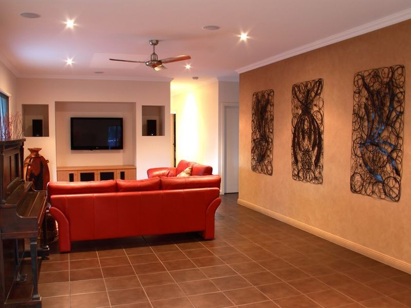 40 Hubert Street, South Townsville QLD 4810