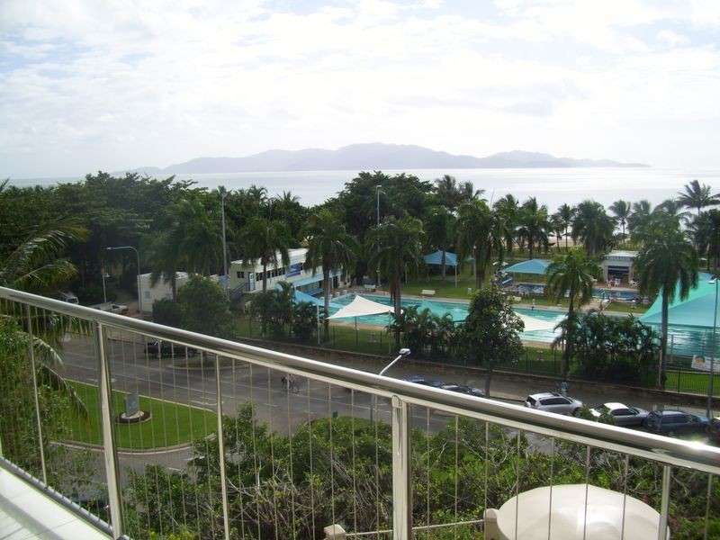 5/30 The Strand, North Ward QLD 4810