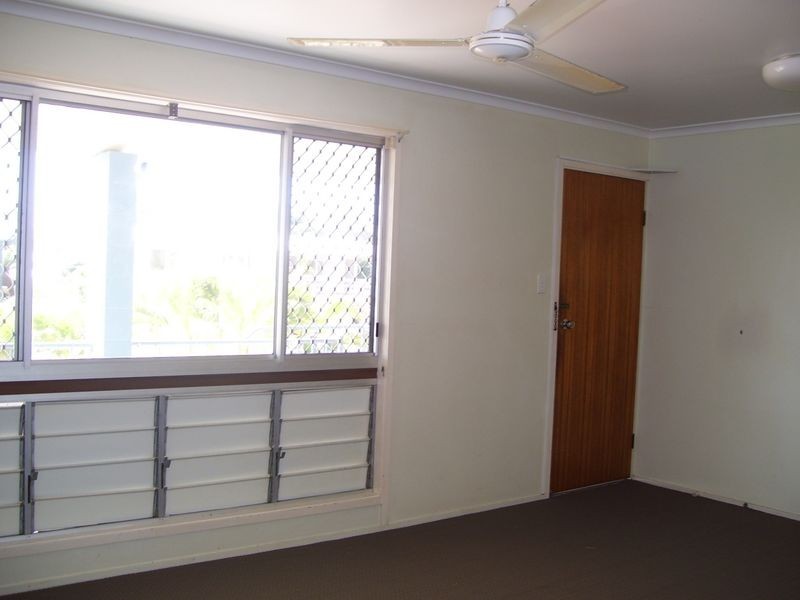 8 Pelican Avenue, Condon QLD 4815