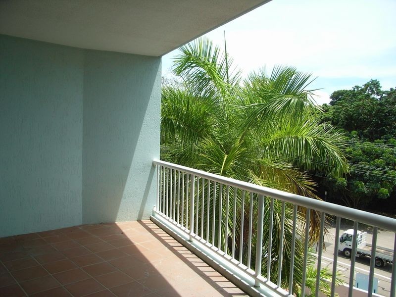 6/6 Alexandra Street, North Ward QLD 4810