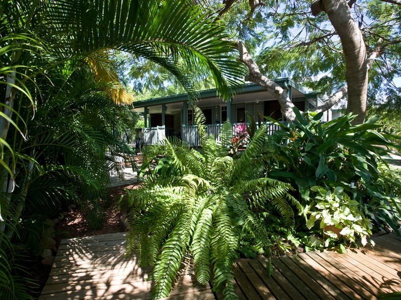 158 Bundock Street, West End QLD 4810