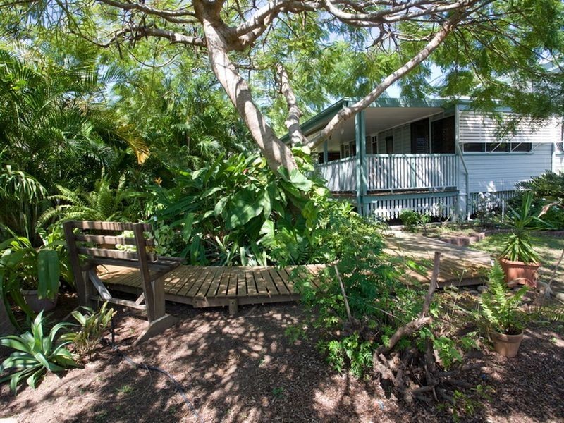 158 Bundock Street, West End QLD 4810