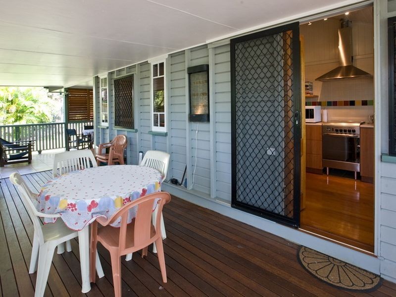 158 Bundock Street, West End QLD 4810