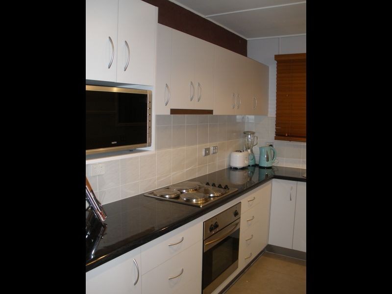 21 Weaver Street, Heatley QLD 4814