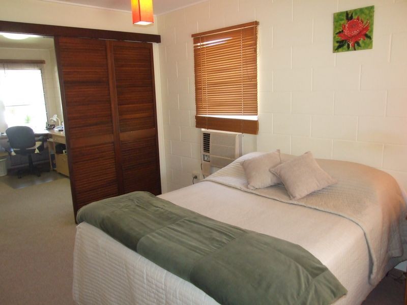 2/116 Thirteenth Avenue, Railway Estate QLD 4810