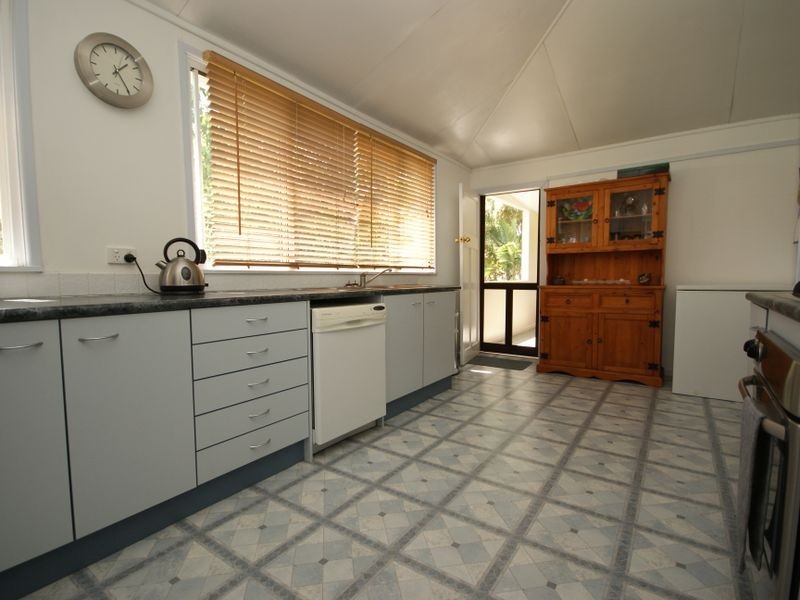 28 Soule Street, Hermit Park QLD 4812