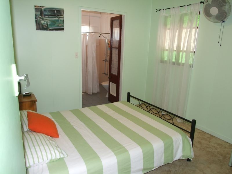 28 Soule Street, Hermit Park QLD 4812