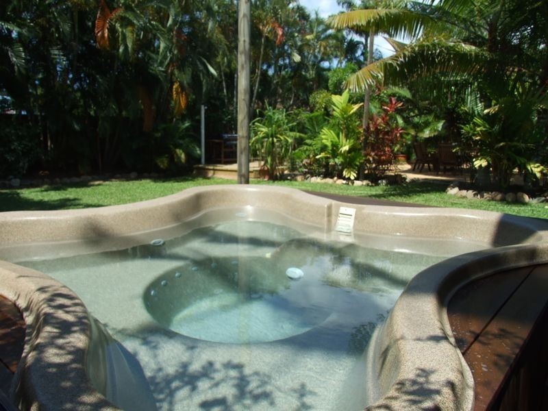 28 Soule Street, Hermit Park QLD 4812