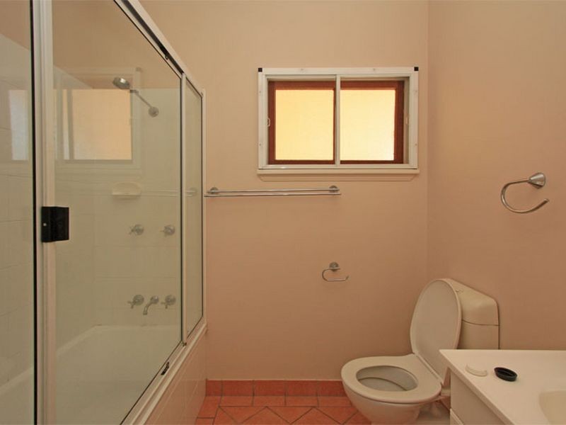 Railway Estate QLD 4810