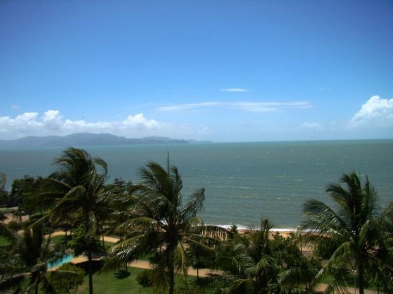 1204/1205 The Strand, North Ward QLD 4810