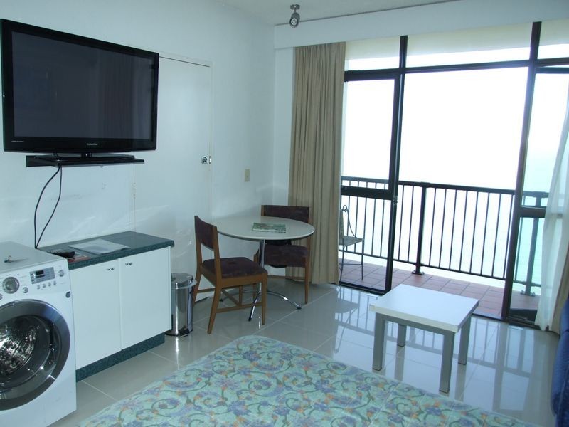 1204/1205 The Strand, North Ward QLD 4810