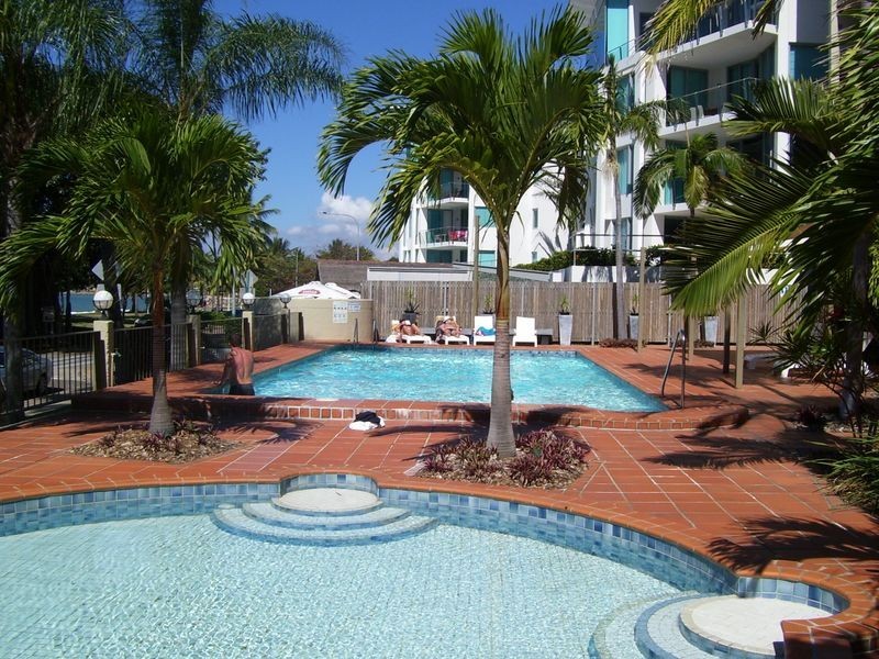 1204/1205 The Strand, North Ward QLD 4810