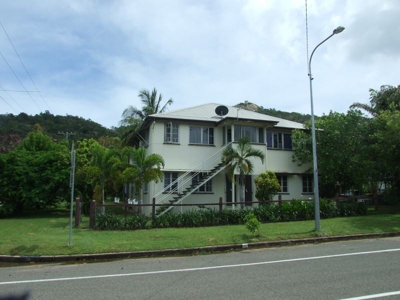 West End QLD 4810