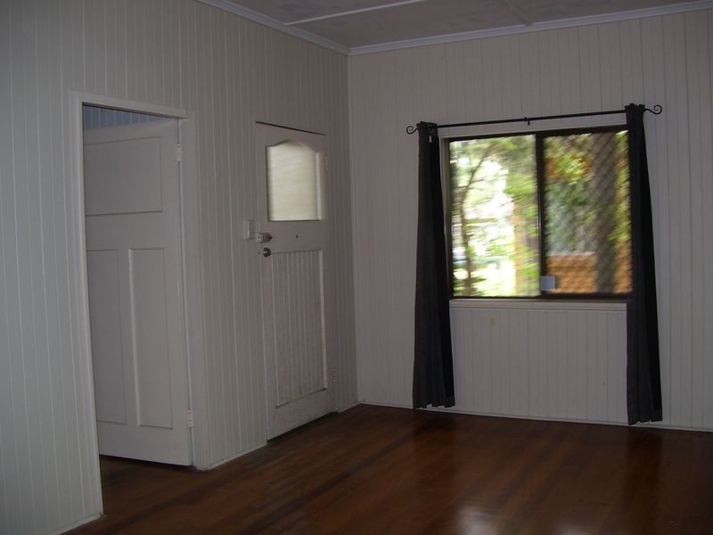 4 Swales Street, Mundingburra QLD 4812