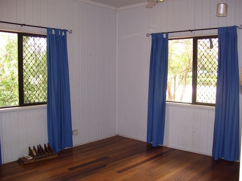 4 Swales Street, Mundingburra QLD 4812