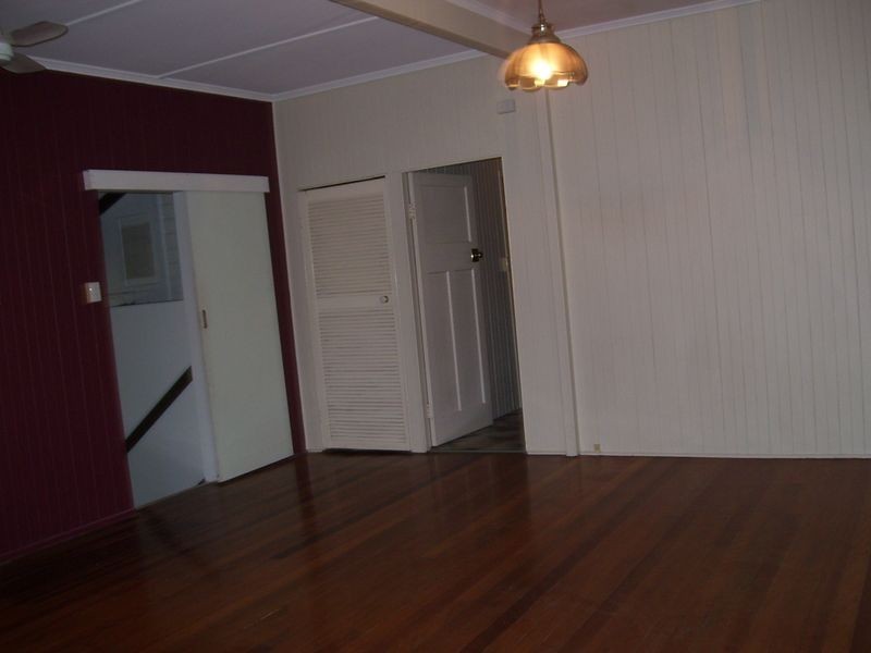 4 Swales Street, Mundingburra QLD 4812