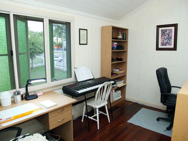 31 Sheehan Street, Belgian Gardens QLD 4810