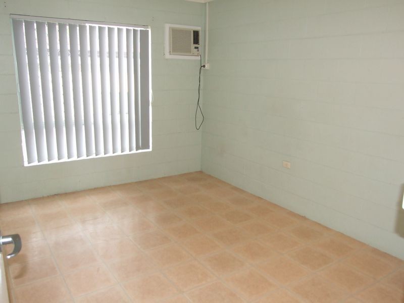 4/13 Cowley Street, West End QLD 4810