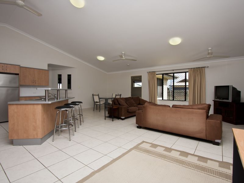 9 Johnstone Court, Douglas QLD 4814