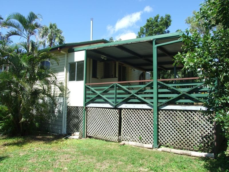24 Townsend Street, Mysterton QLD 4812