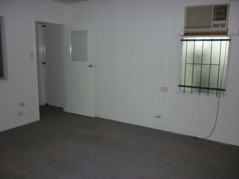 31 Casey Street, Aitkenvale QLD 4814