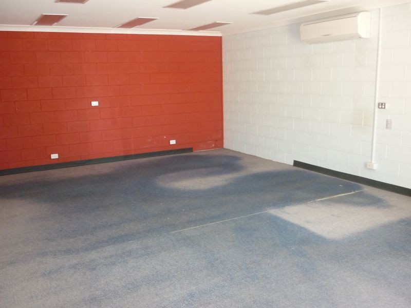 2/74 Leyland Street, Garbutt QLD 4814