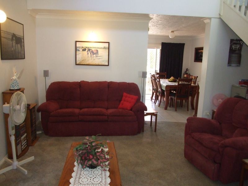 2/29 Lindsay Street, Rosslea QLD 4812