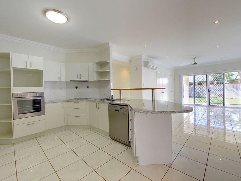 8 Edgewater Terrace, Idalia QLD 4811