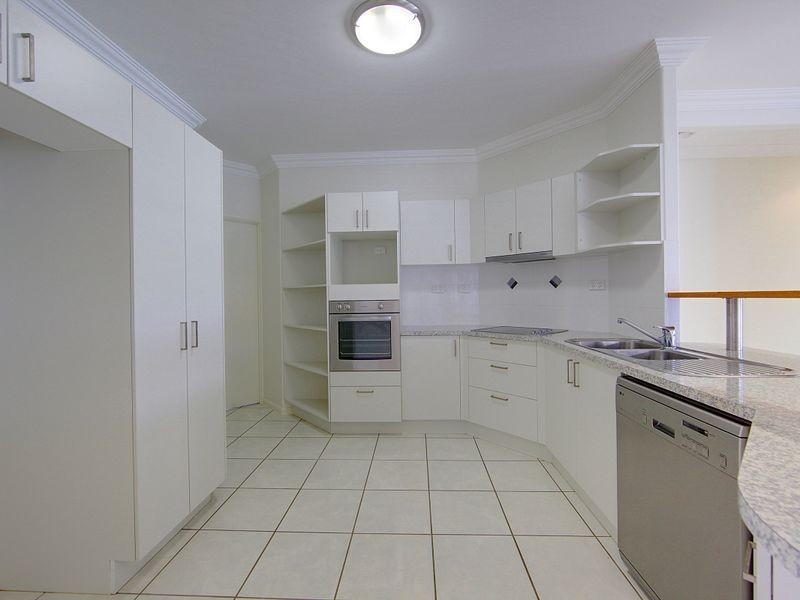 8 Edgewater Terrace, Idalia QLD 4811