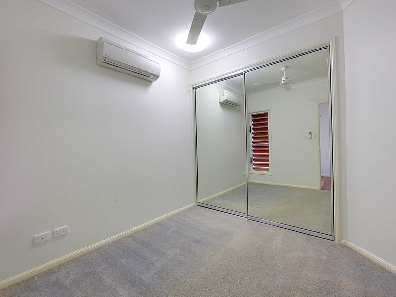 8 Edgewater Terrace, Idalia QLD 4811