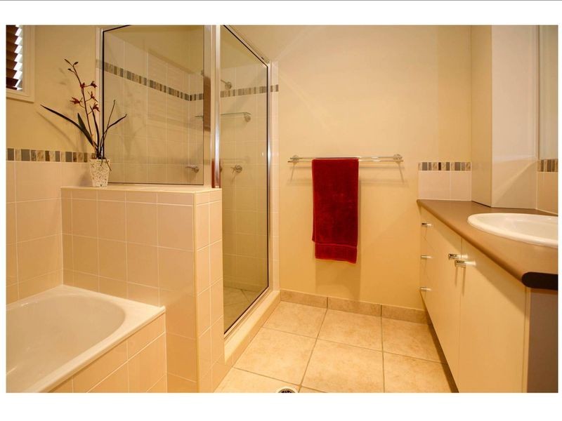 7 Monte Visto Court, Mount Louisa QLD 4814