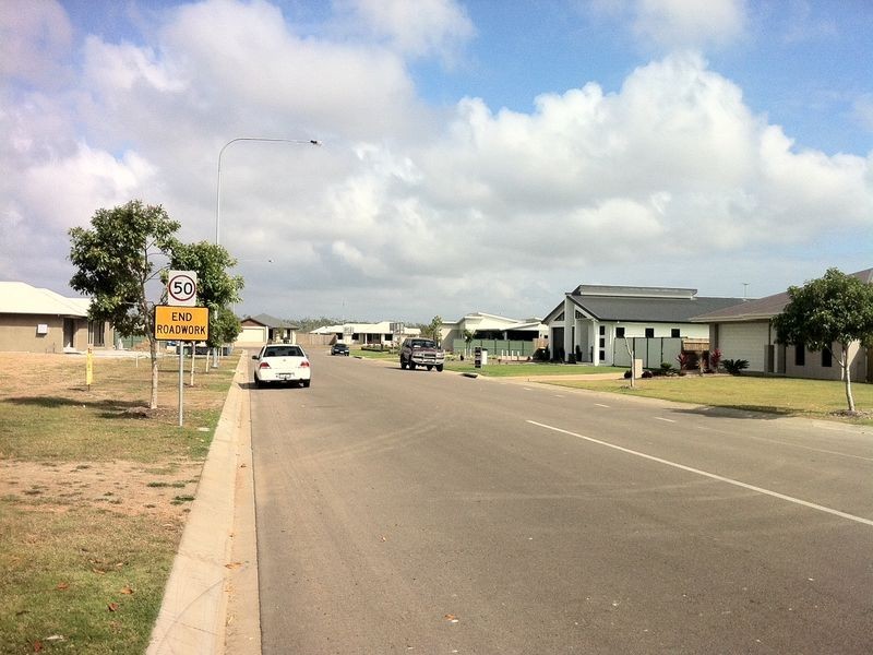 4 Ellendale Street, Mount Low QLD 4818