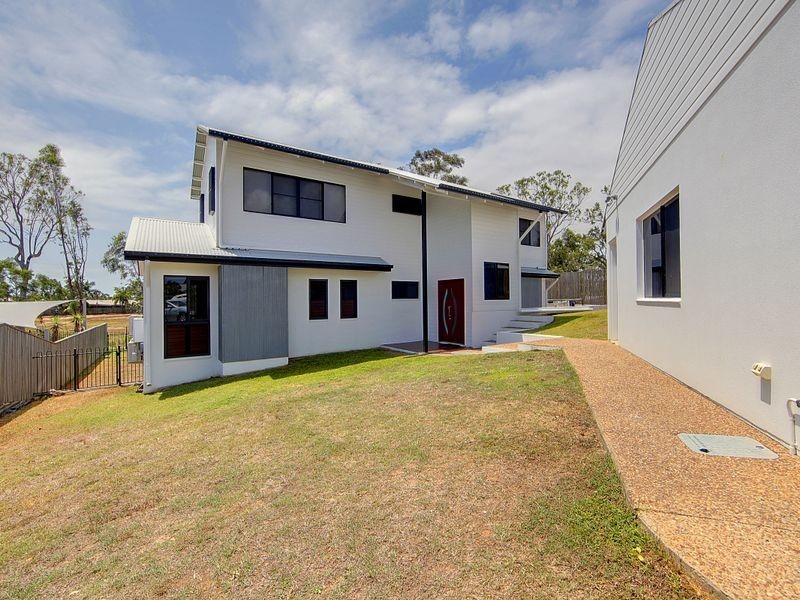 75 Woodwark Drive, Bushland Beach QLD 4818