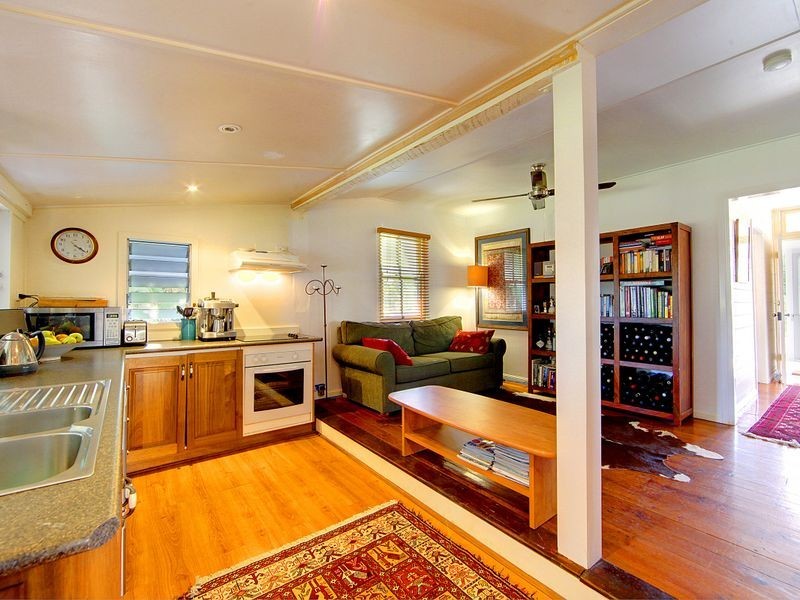 41 Second Street, Railway Estate QLD 4810