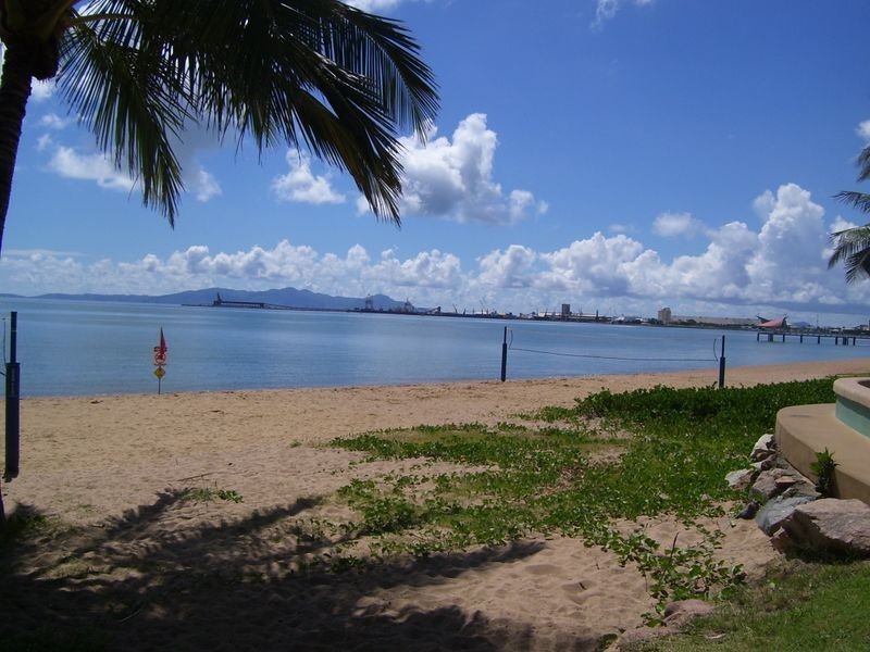 4/60 Cook Street, North Ward QLD 4810