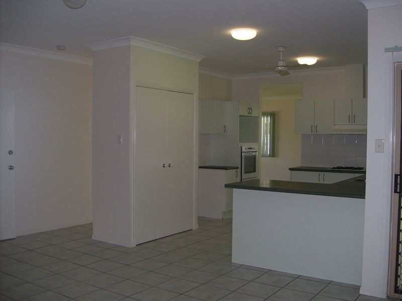 20 Alpina Place, Kirwan QLD 4817